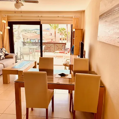 Daire Albatros Oasis Park Ocean, Teide View, Heated Swimming Pool *